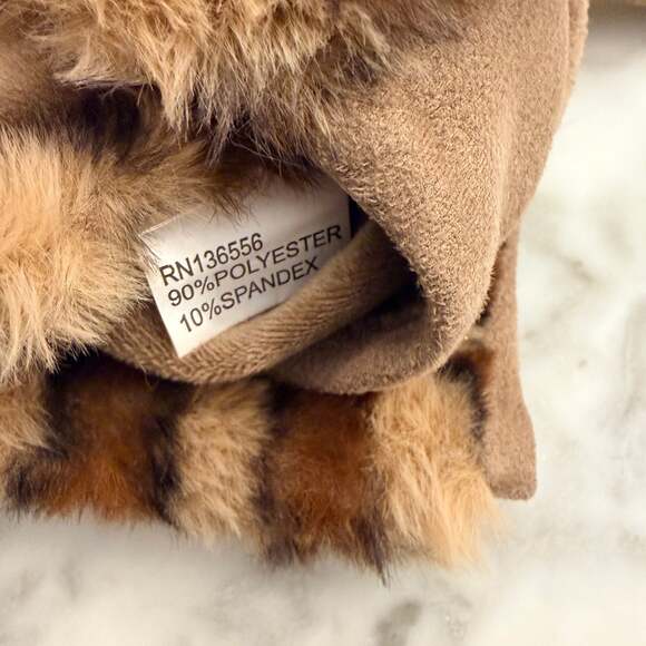 Faux Suede Gloves Leopard Print Faux Fur Cuffs Mob Wife Old Money 90s Luxury S-M - Picture 7 of 7